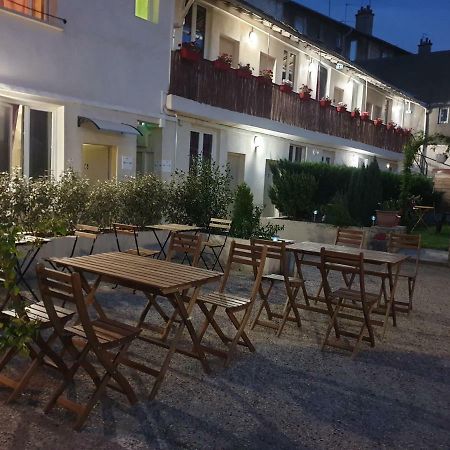 Hotel Rachel Le Pré-Saint-Gervais Dış mekan fotoğraf
